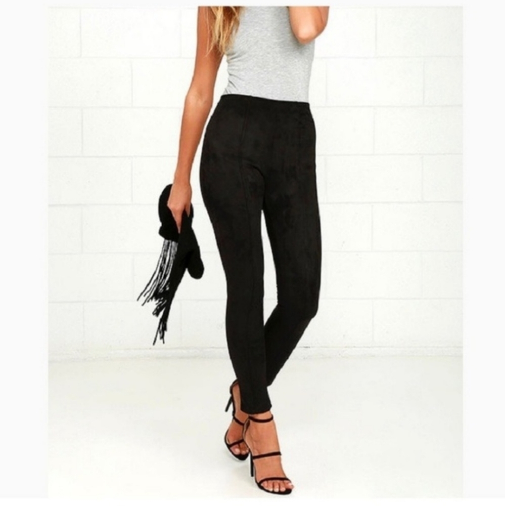 Zara Black Skinny Pants